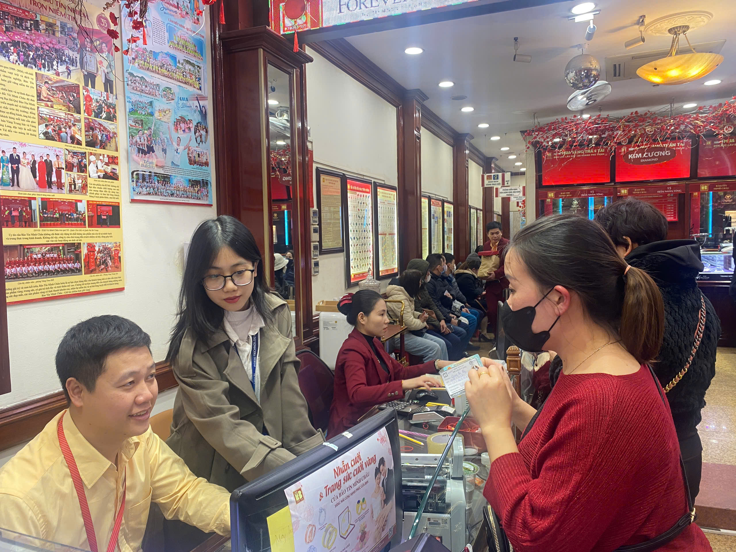 Tại cơ sở Bảo Tín Minh Châu Trần Nhân Tông