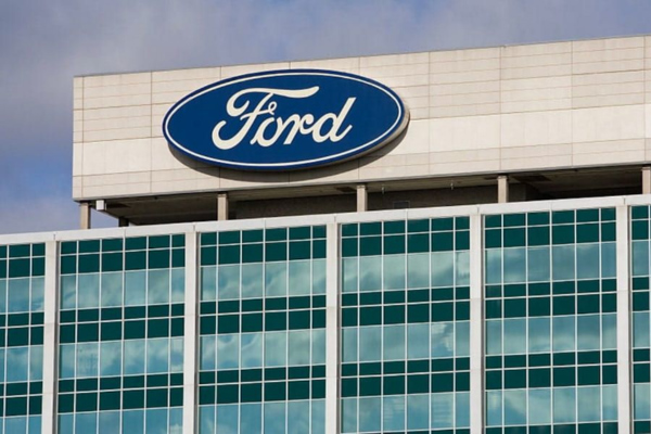 Case Study khủng hoảng truyền thông Ford